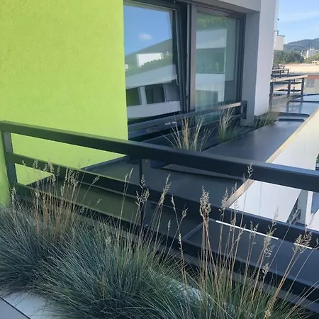 Pri Radnici Appartement