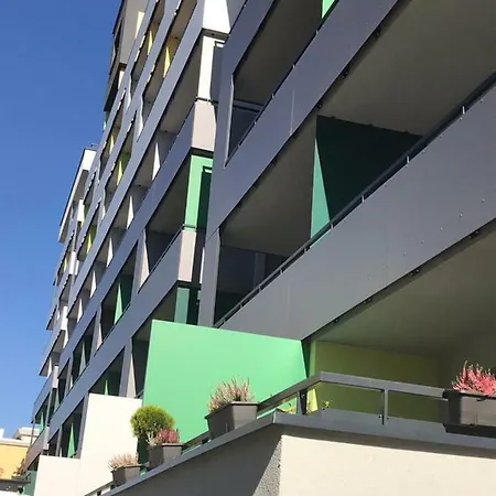 Pri Radnici Lägenhet Košice